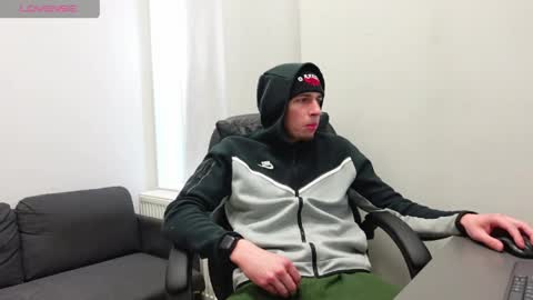 RYAN DOZER online show from April 2, 2026, 6:00 am