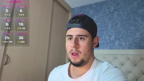 R Y A N online show from December 1, 2025, 10:37 pm