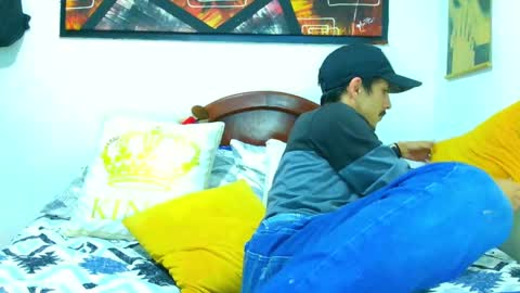 Snapshot of ryan_maxy chatting on October 18, 2025, 12:02 am ryan online show from October 18, 2025, 12:02 am