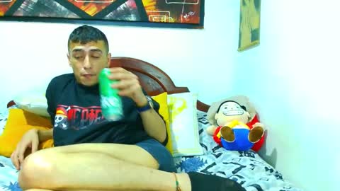 Snapshot of ryan_maxy chatting on October 22, 2025, 2:39 pm ryan online show from October 22, 2025, 2:39 pm