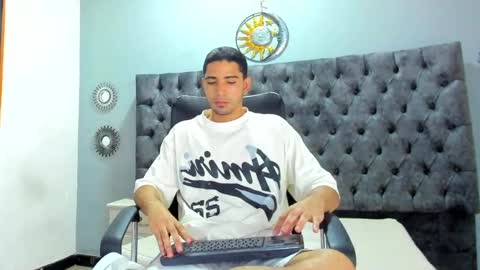 Snapshot of ryan_paterson chatting on January 16, 2025, 9:40 pm Ryan online show from January 16, 2025, 9:40 pm