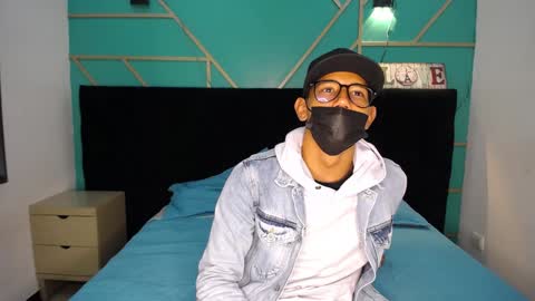 RyanPricee online show from January 9, 2025, 2:33 am