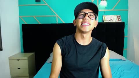 RyanPricee online show from January 11, 2025, 2:52 am