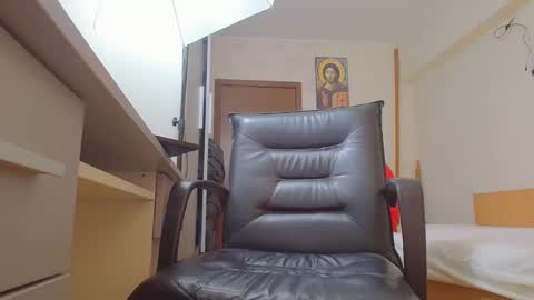 Ryanstone  online show from March 13, 2026, 6:42 am