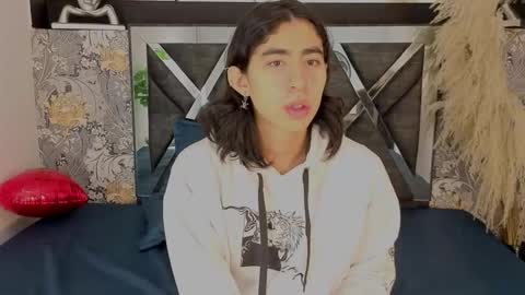 Ryo online show from February 9, 2026, 4:05 am