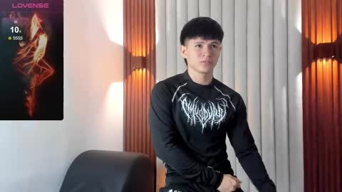 Ryo Kush online show from February 19, 2026, 3:46 am