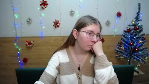 Snapshot of rysakosaylya chatting on January 16, 2025, 8:54 am RysaKosaYlya online show from January 16, 2025, 8:54 am