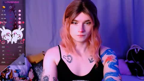  Alice  online show from December 14, 2025, 6:08 am