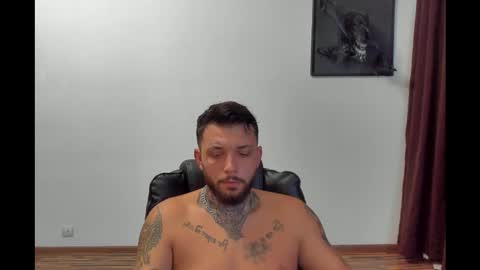 Snapshot of s1nmaster chatting on September 22, 2025, 6:15 am s1nmaster online show from September 22, 2025, 6:15 am