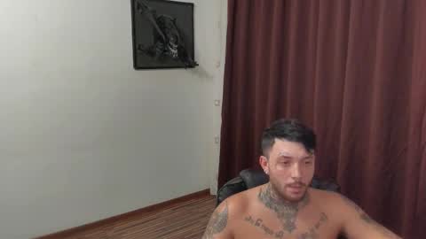 Snapshot of s1nmaster chatting on November 24, 2025, 9:14 pm s1nmaster online show from November 24, 2025, 9:14 pm