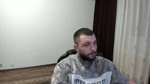 Snapshot of s1nmaster chatting on February 19, 2026, 10:06 pm s1nmaster online show from February 19, 2026, 10:06 pm