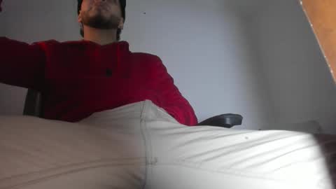 Snapshot of s_sven chatting on November 9, 2025, 2:32 am Steven Independent online show from November 9, 2025, 2:32 am