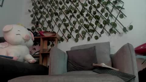 Snapshot of sa_anvi chatting on April 4, 2026, 6:16 pm sa_anvi online show from April 4, 2026, 6:16 pm