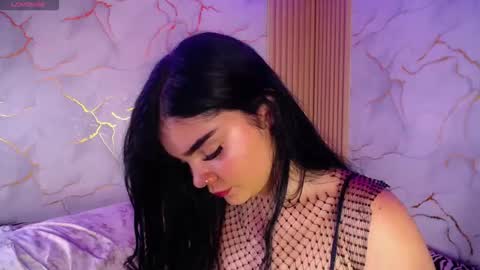 Snapshot of saaraaah_ chatting on December 2, 2025, 5:08 pm saaraaah_ online show from December 2, 2025, 5:08 pm