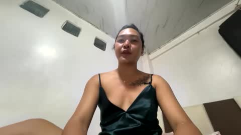 sabina069 online show from April 5, 2026, 2:47 pm