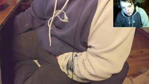 1141323  my Lord Mister Max   moms treasure online show from September 18, 2025, 2:57 am