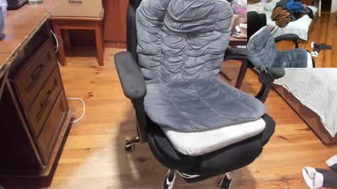 1141323  my Lord Mister Max   moms treasure online show from February 27, 2026, 6:41 pm