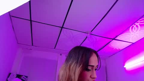 Snapshot of sabriina_fox999 chatting on September 12, 2025, 5:07 am sabrina fox online show from September 12, 2025, 5:07 am