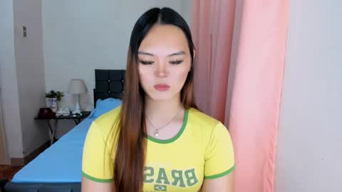 Snapshot of sabrina_hilson chatting on September 24, 2025, 2:53 pm sabrina_hilson online show from September 24, 2025, 2:53 pm