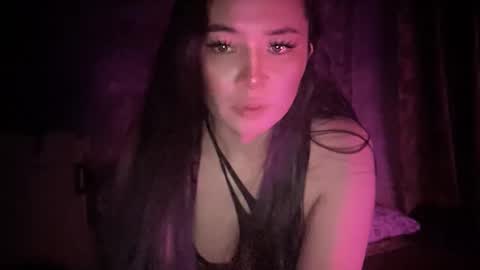 Sabrina Miller  not into cheap  online show from January 9, 2026, 3:09 am