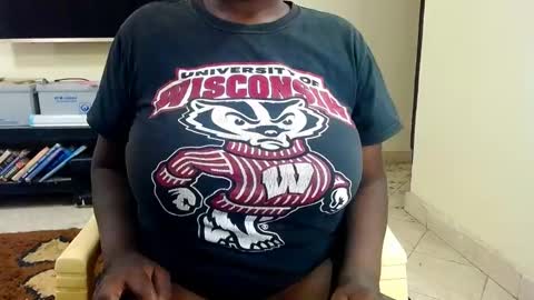 Snapshot of sabrinaaaa1234 chatting on March 12, 2025, 5:07 pm aaa1234 online show from March 12, 2025, 5:07 pm