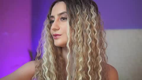  Sabrina  online show from April 1, 2026, 8:50 pm