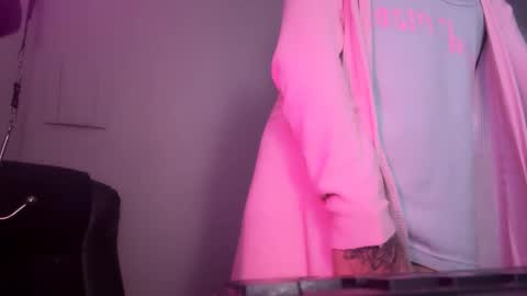 Sabrina Safada online show from May 3, 2026, 6:41 am