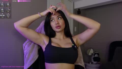 Snapshot of sabrinasarcade chatting on February 10, 2025, 11:34 pm Sabrina online show from February 10, 2025, 11:34 pm