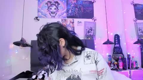 Sabrina  online show from April 17, 2026, 11:35 am