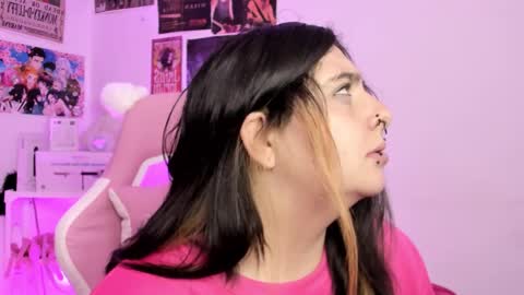 Ig  online show from November 15, 2025, 11:40 am