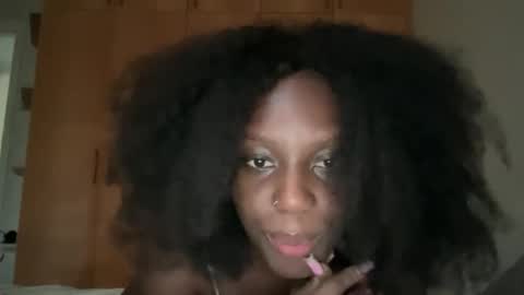 Snapshot of sade991803 chatting on May 4, 2026, 10:22 am Onika online show from May 4, 2026, 10:22 am