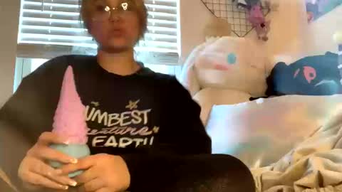 Snapshot of sadgirlsocial chatting on October 11, 2025, 9:13 pm sweet angel baby online show from October 11, 2025, 9:13 pm