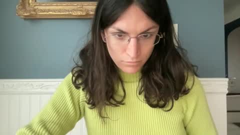 Snapshot of sadie_stars chatting on January 1, 2025, 11:51 pm Sadie online show from January 1, 2025, 11:51 pm