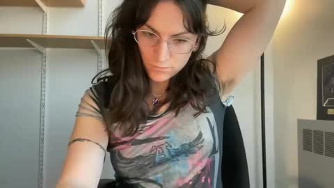 Snapshot of sadie_stars chatting on March 10, 2025, 4:14 pm Sadie online show from March 10, 2025, 4:14 pm