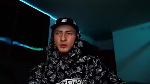 Snapshot of saemzam chatting on February 16, 2025, 4:31 am saemzam online show from February 16, 2025, 4:31 am