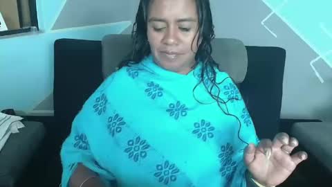 saggil_0385 online show from May 9, 2026, 6:18 am