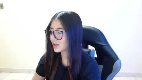Snapshot of sahaliefox_ chatting on July 11, 2026, 2:14 am Sahaliefox online show from July 11, 2026, 2:14 am