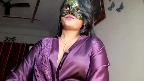 Snapshot of sahani2208 chatting on January 6, 2025, 6:41 pm Queen Archana online show from January 6, 2025, 6:41 pm