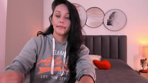 Snapshot of saharagarcia chatting on April 22, 2026, 10:44 pm Sahara Garcia online show from April 22, 2026, 10:44 pm
