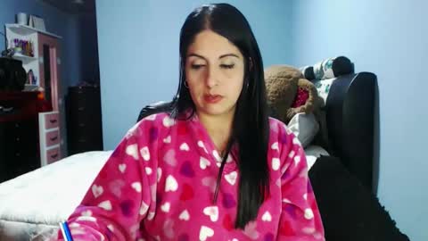 Karina online show from April 17, 2026, 1:30 am