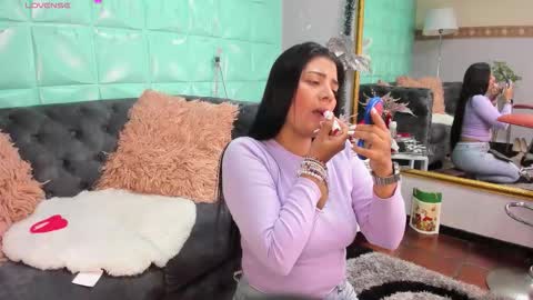 Sailon online show from December 22, 2025, 3:20 pm