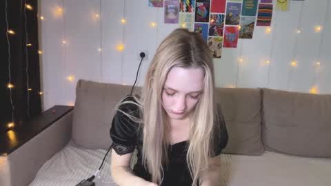 Snapshot of sailormoon666_ chatting on January 15, 2025, 7:48 am Sofia online show from January 15, 2025, 7:48 am