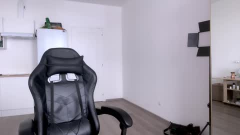 Snapshot of sailormoon666_ chatting on February 22, 2025, 7:23 am Sofia online show from February 22, 2025, 7:23 am