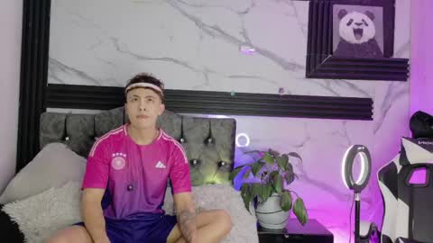 Juan online show from April 22, 2026, 9:44 am