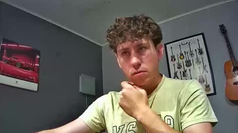 saint_nott online show from December 13, 2025, 9:09 pm