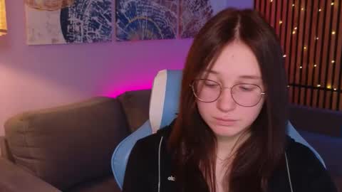 Snapshot of saintmolly_ chatting on November 20, 2025, 11:21 am Molly online show from November 20, 2025, 11:21 am