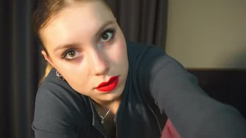 Ariel online show from May 16, 2026, 7:45 pm