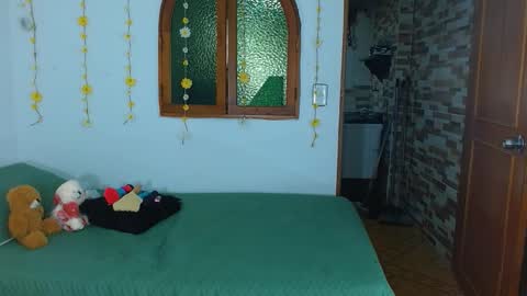 crisma online show from October 24, 2025, 6:15 pm