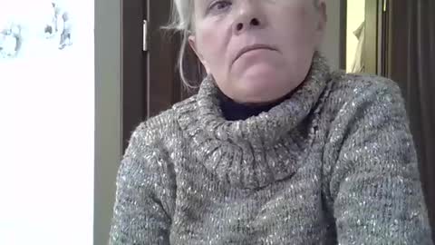 Snapshot of sakura_blonde chatting on December 16, 2024, 6:43 am sakura_blonde online show from December 16, 2024, 6:43 am