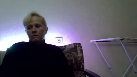 sakura_blonde online show from December 17, 2024, 9:16 pm